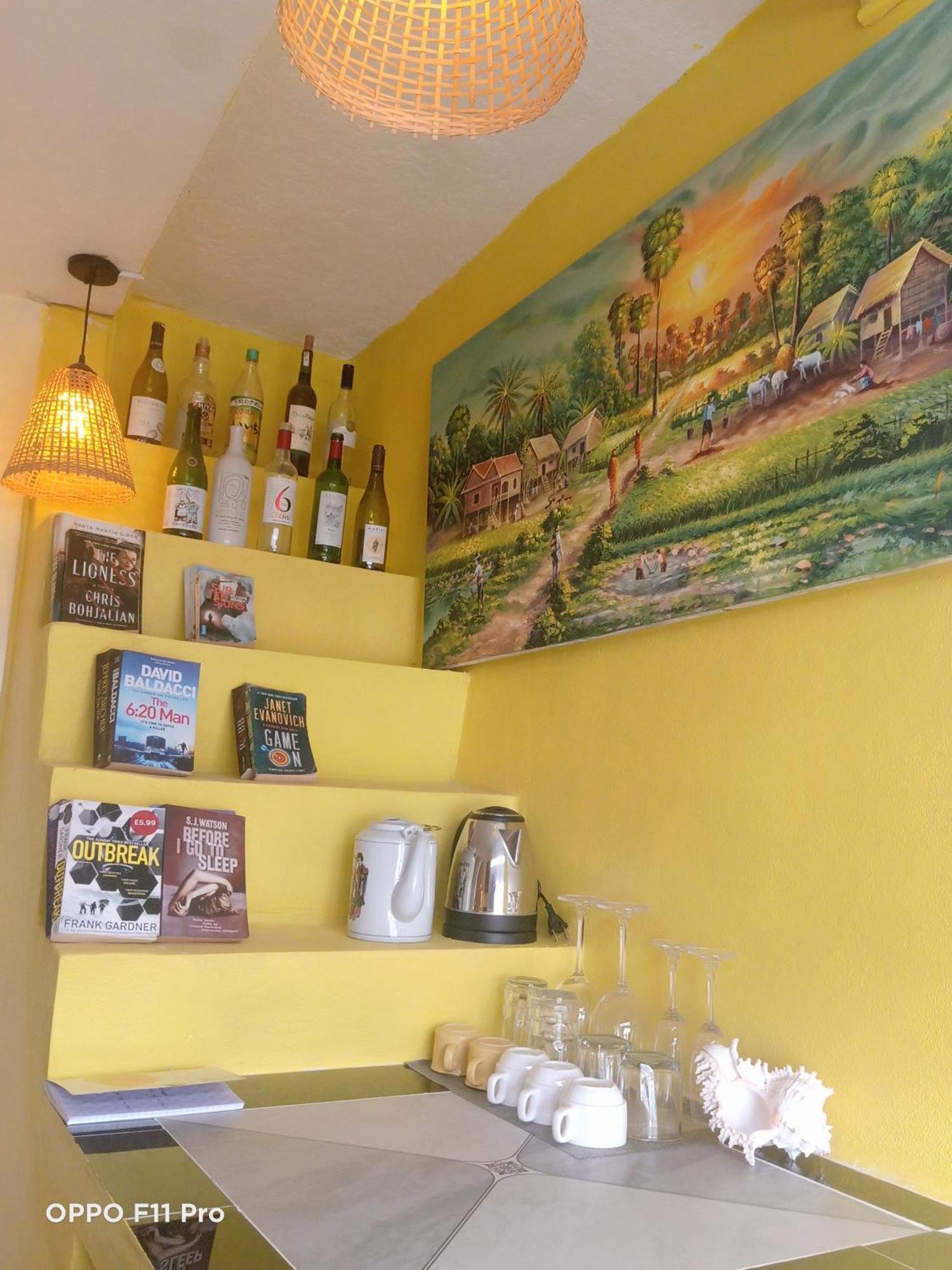 Homestay Yellow Natural House Siem Reap Exterior foto